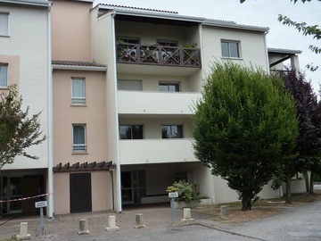 appartement T2 avec terrasse rue Alphonse Daudet 33700  Mérignac